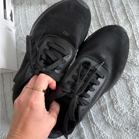 Alo Runners - Picture 3 of 7